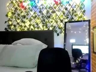 majalopez from CamSoda