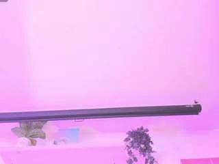 mara-paradise from CamSoda