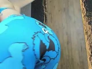 Maroly-21 webcams show profile image 