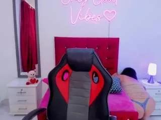 Mature-isabella webcams show profile image 