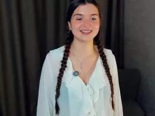 Maudiewieck webcams show profile image 