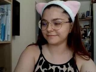 Maxinebarrick webcams show profile image 