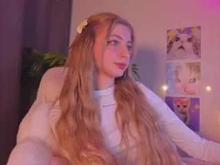 maymeow from CamSoda