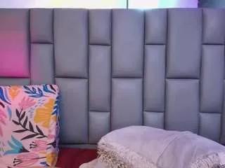 miaabrownn from CamSoda