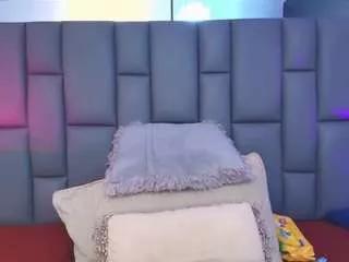 miaabrownn from CamSoda