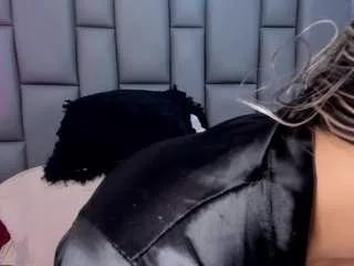 miaabrownn from CamSoda