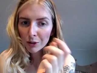 millymaeex from CamSoda