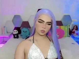 miss-adriana from CamSoda