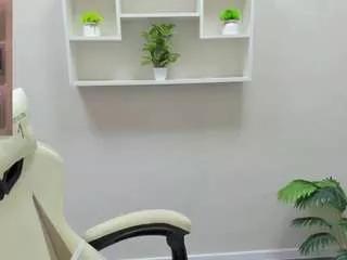 miss-you-kiss from CamSoda