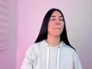 misslucia from CamSoda