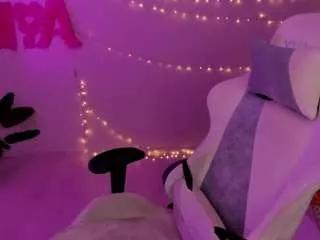 missmiamurr from CamSoda