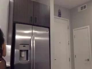 missprettypocahontas from CamSoda