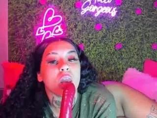 Missprettything webcams show profile image 