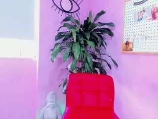 missvaleriewatts from CamSoda