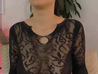 moll1e from CamSoda