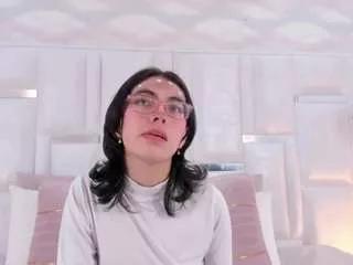 Molly-angell webcams show profile image 