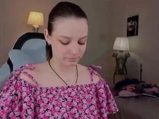 Monicaerotic webcams show profile image 