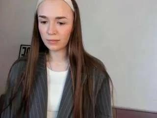moontiny from CamSoda