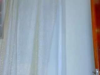 Nahiavictoria webcams show profile image 