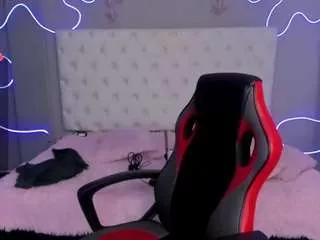 natashaa-black from CamSoda
