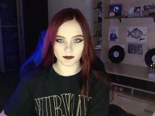 nellene from CamSoda