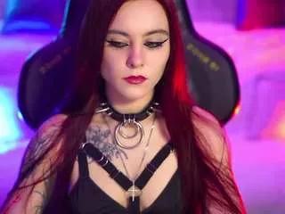nellene from CamSoda