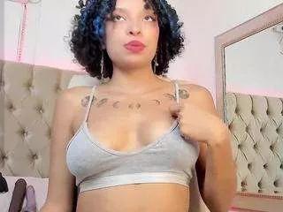 nessa-moon from CamSoda