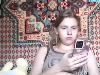 nettieschettig from CamSoda
