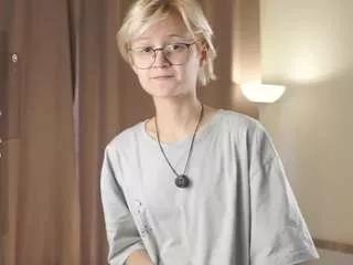Nicolevielma webcams show profile image 