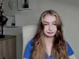 ninablond1 from CamSoda