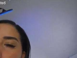 ninapetite from CamSoda