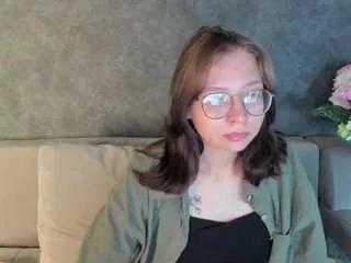 noora-moore from CamSoda