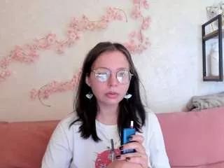 noora-moore from CamSoda