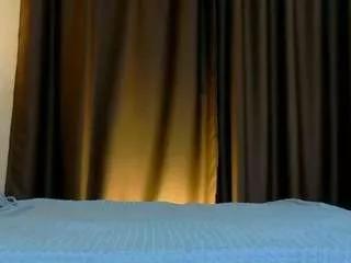 Pawzzy webcams show profile image 