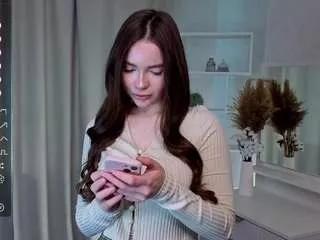 pollycowick from CamSoda