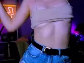 queen-tasty from CamSoda