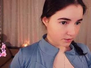 queenieclowes from CamSoda