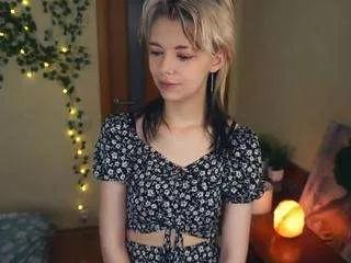 Queenieeveringham webcams show profile image 