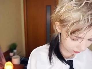 queenieeveringham from CamSoda