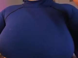 roxxanne-bail from CamSoda