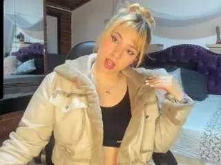 saarah08 from CamSoda