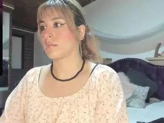 saarah08 from CamSoda