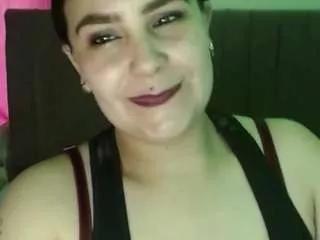 Salmalopez webcams show profile image 