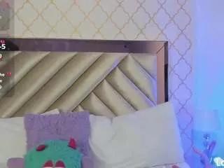 samanthaduque1 from CamSoda