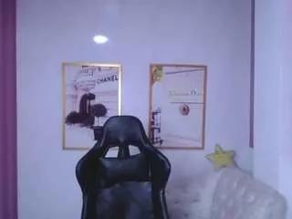 samara-b from CamSoda