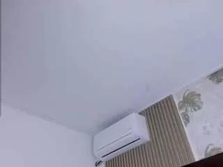 sammyfox from CamSoda