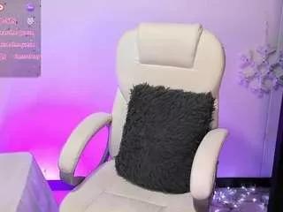 sarag22 from CamSoda