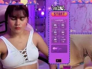 sarahillgames from CamSoda