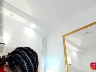 saray-cum from CamSoda
