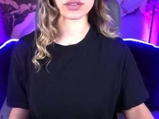 sashablooms from CamSoda